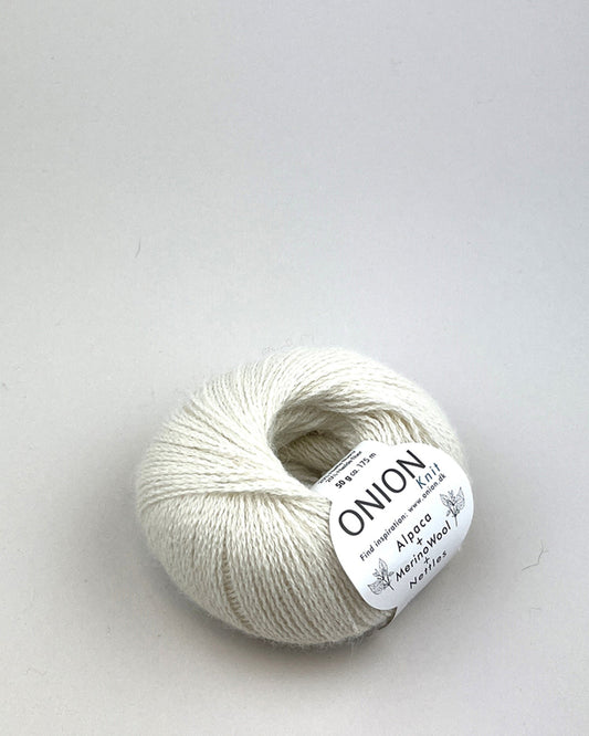 T-shirt med hulmønster - Alpaca