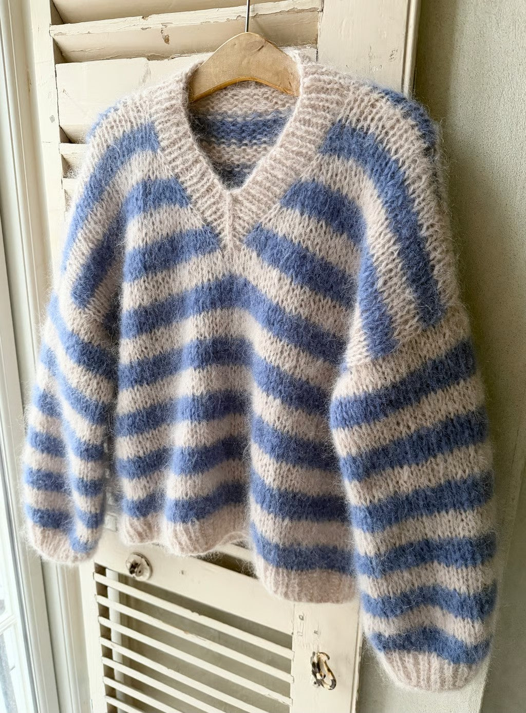 Eivør Sweater V-Neck