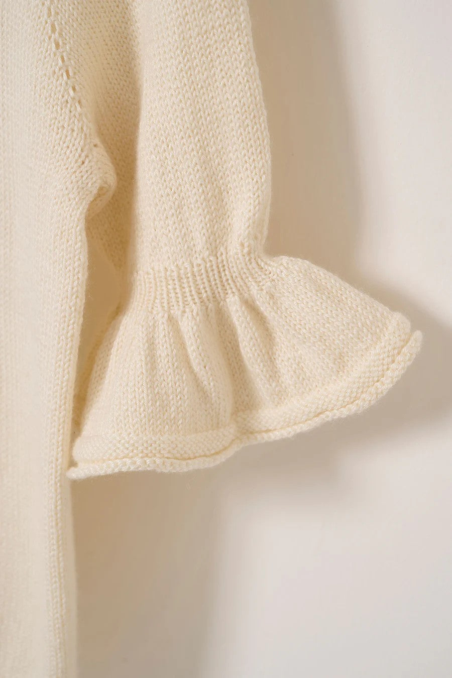 Leonora Tee strikket i Mayflower Premium Merino Silk