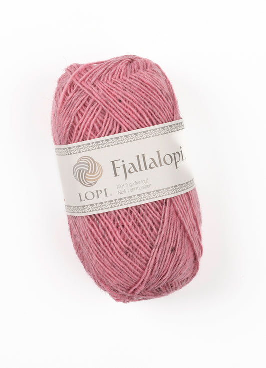 Fjallalopi fra Ístex i farven rosa – islandsk uldgarn.