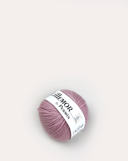 Garn til babytæppe i farven pink.