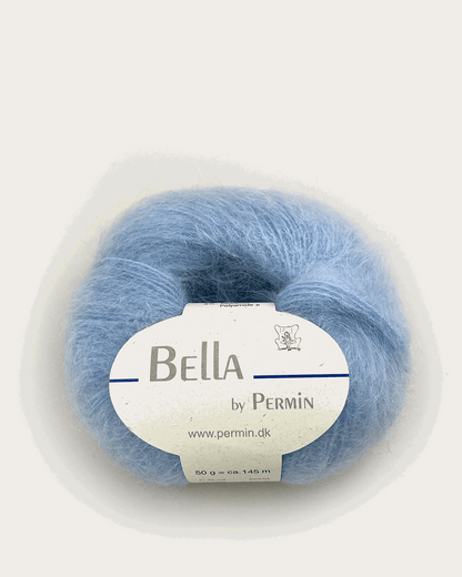 Bella Silk Mohair til Femja Bluse kit i farven lyseblå.