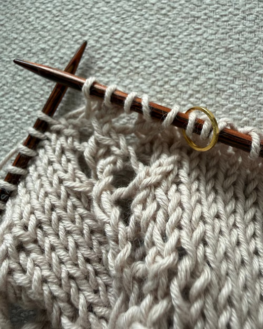 Makørringe fra Markers & Pearls i guld.